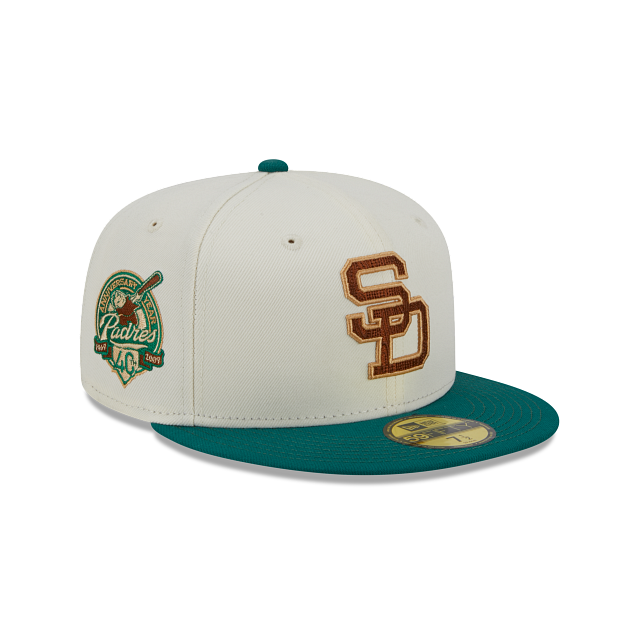 Gorra de San Diego Padres MLB Metallic City 59FIFTY Cerrada en 2023